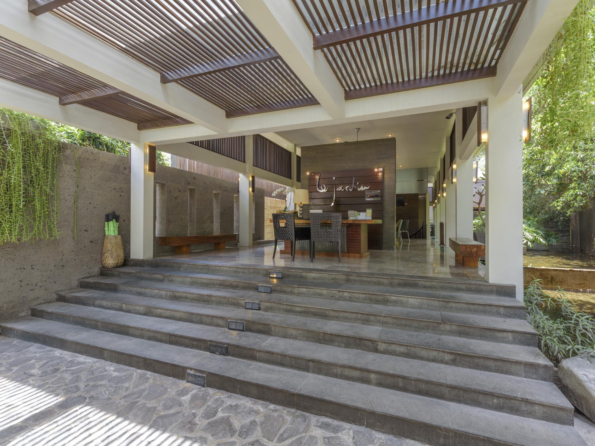 Le Jardin Villa *